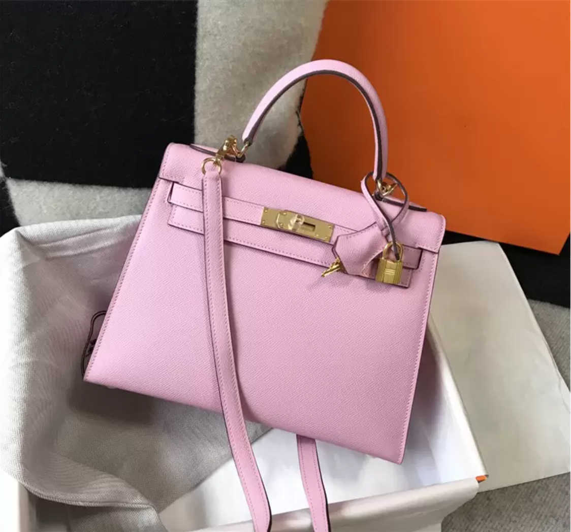 Top Quality Designer Women Purse Genuine Leather Handbags Totes Mini Messenger Bag Yiweibags Kellys's Flat Handle Luxury Portable 22cm 25cm, Color 6
Top Quality Designer Women Purse Genuine Leather Handbags Totes Mini Messenger Bag Yiweibags Kellys's Flat Handle Luxury Portable 22cm 25cm, Color 6