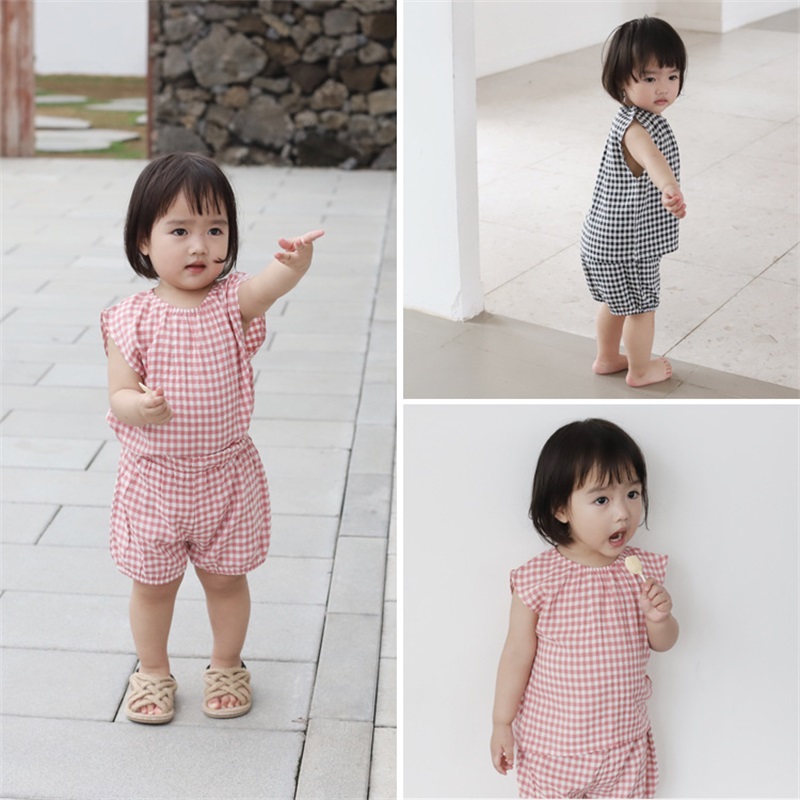 Summer Baby Clothing Sets Sleeveless Pink Black Plaid Pullover Top Bread Pants Shorts Kids Newborn Clothes Set 311 E3, Colors mix
Summer Baby Clothing Sets Sleeveless Pink Black Plaid Pullover Top Bread Pants Shorts Kids Newborn Clothes Set 311 E3, Colors mix