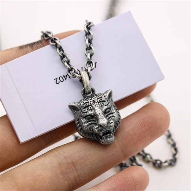 28% OFF designer jewelry Gu Qi double g fashion personality antique Thai silver tiger head pendant men and women lovers sweater Necklace
28% OFF designer jewelry Gu Qi double g fashion personality antique Thai silver tiger head pendant men and women lovers sweater Necklace