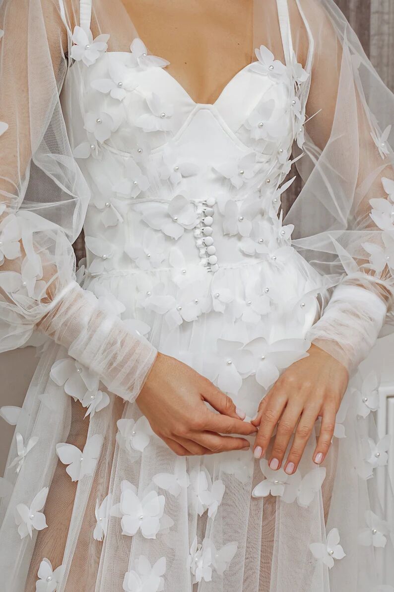 Sexy White Sleepwear Robes Organza Applique V-neck Long Sleeves Floor Length Pearls Woman Wear Custom Made Robe