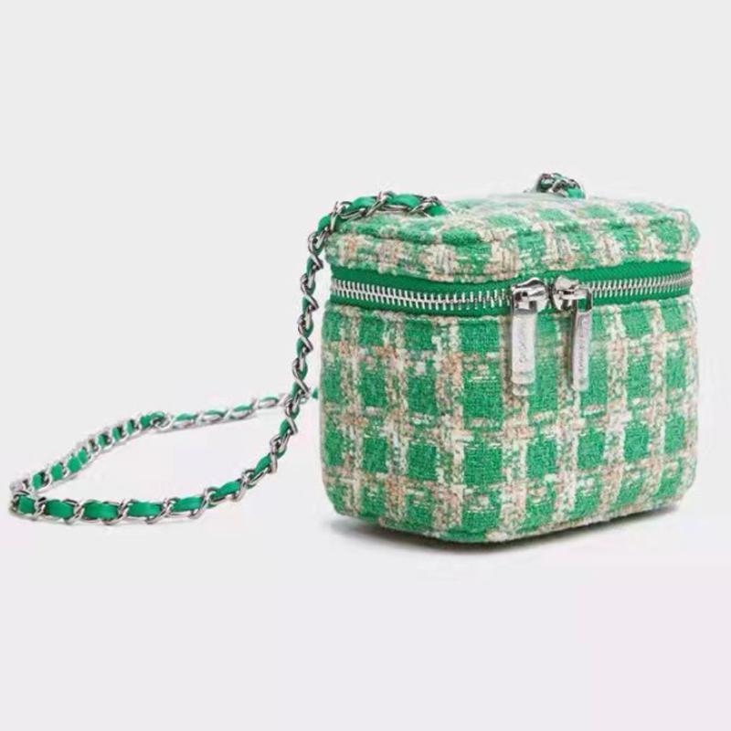 Evening Bags Women's Bag 2022 Woolen Cloth Chain Messenger Sweet Retro Mini Bucket Shoulder BagEvening, Green
Evening Bags Women's Bag 2022 Woolen Cloth Chain Messenger Sweet Retro Mini Bucket Shoulder BagEvening, Green