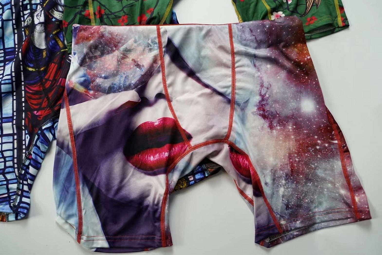 Factory sales 2021 New Men Boxers men's Underpants Sexy women Underpants men beach pants Comfortable Fashion Famous Brand Boxer Underwear, Bag (not sale)
Factory sales 2021 New Men Boxers men's Underpants Sexy women Underpants men beach pants Comfortable Fashion Famous Brand Boxer Underwear, Bag (not sale)