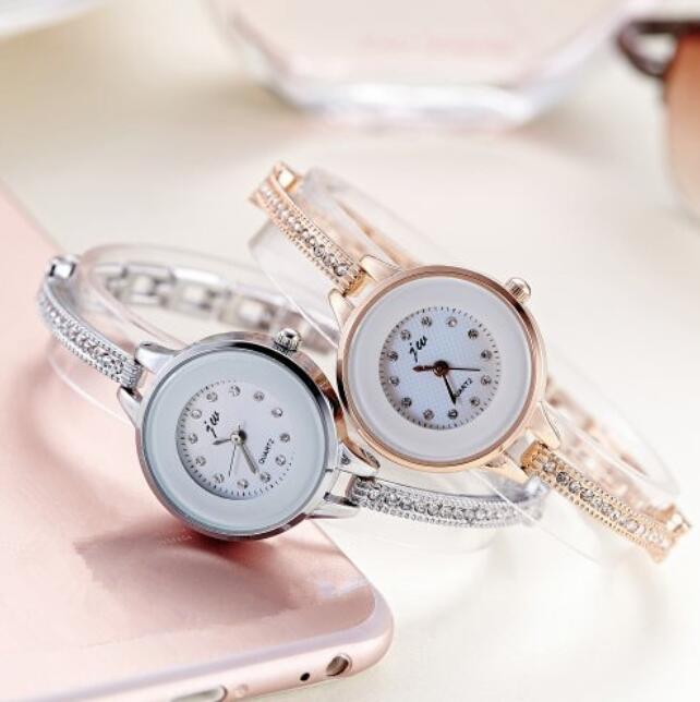 Fashion Bracelets Watch Crystal Design Small Dial Watches Stainless Steel Ladies Watches Luxury Diamond Clock, Leave a message about color
Fashion Bracelets Watch Crystal Design Small Dial Watches Stainless Steel Ladies Watches Luxury Diamond Clock, Leave a message about color