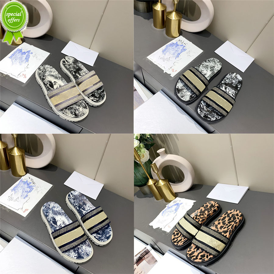 2022 Designer Slippers Dway Womens Scuffs Slippers New Paris Shoes Summer Sandals Beach Slides Ladies Flip Flops Loafers Floral Navy Embroidered
2022 Designer Slippers Dway Womens Scuffs Slippers New Paris Shoes Summer Sandals Beach Slides Ladies Flip Flops Loafers Floral Navy Embroidered