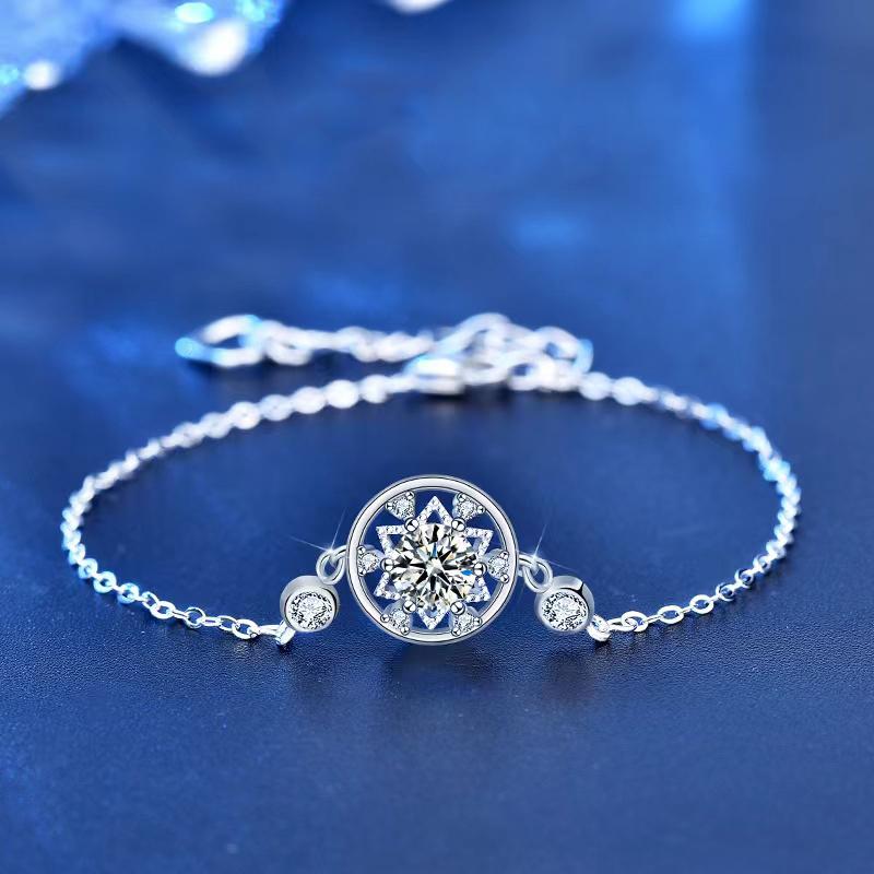 Other Bracelets Trendy Real 0.5ct D Color Round Moissanite Stars Chain Bracelet Fine Jewelry 100% 925 Sterling Silver Women With GraOther
Other Bracelets Trendy Real 0.5ct D Color Round Moissanite Stars Chain Bracelet Fine Jewelry 100% 925 Sterling Silver Women With GraOther
