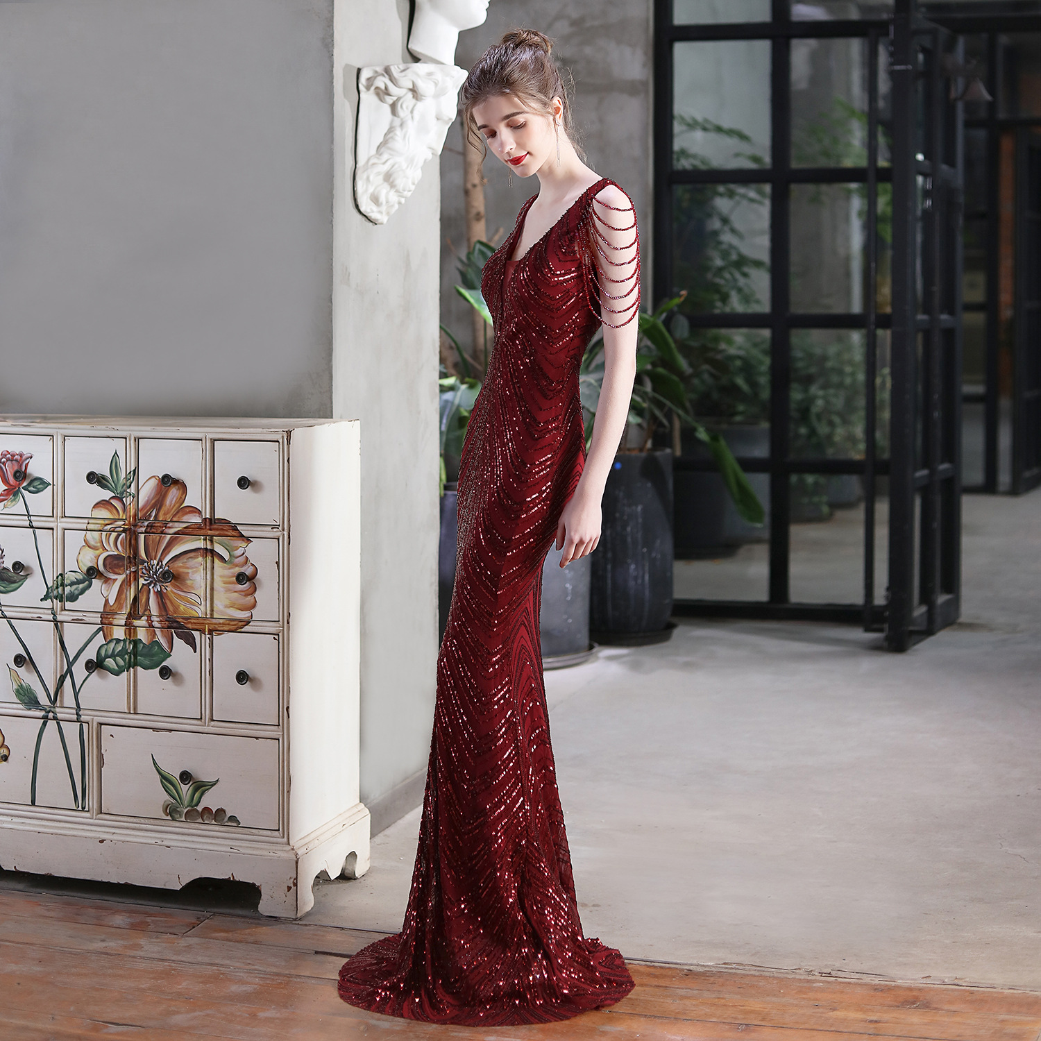 Luxury Dark Green Rose Gold Evening Dress Elegant V Neck Mermaid Sequined Prom Dress For Black Girls Backless Formal Party Gown Burgundy Beaded Tassel