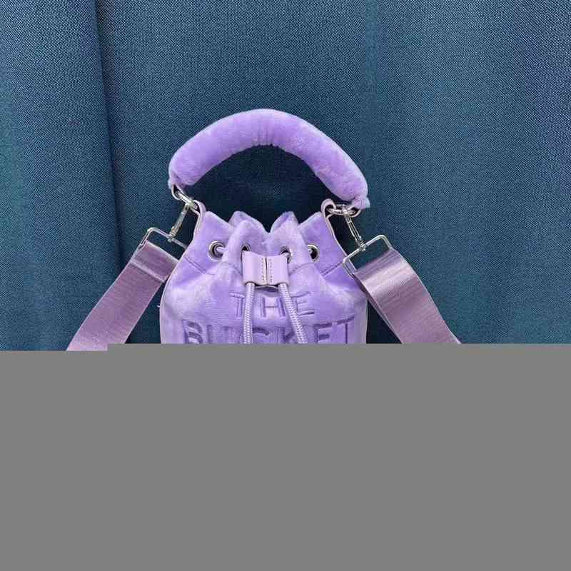 Fashion Faux Fur Women's Bucket Bag Letter Plush Shoulder Crossbody Purses Designer Winter Letter Plush Shoulder Crossbody Bags G220712, Yellow
Fashion Faux Fur Women's Bucket Bag Letter Plush Shoulder Crossbody Purses Designer Winter Letter Plush Shoulder Crossbody Bags G220712, Yellow