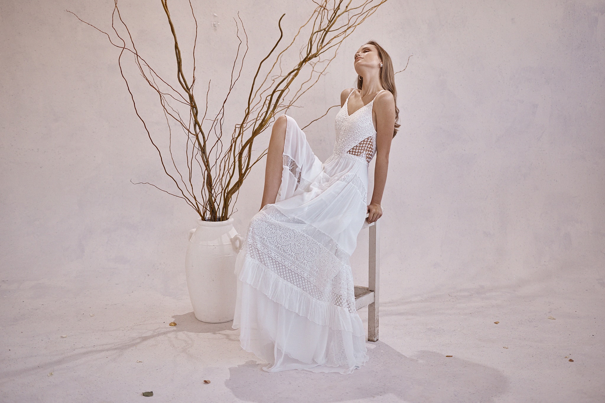 Inbar Freiman Bohemian Wedding Dress Sexy Spaghetti V Neck Lace Appliqued Boho Bridal Dresses A Line Wedding Gowns Vestido de Noiva