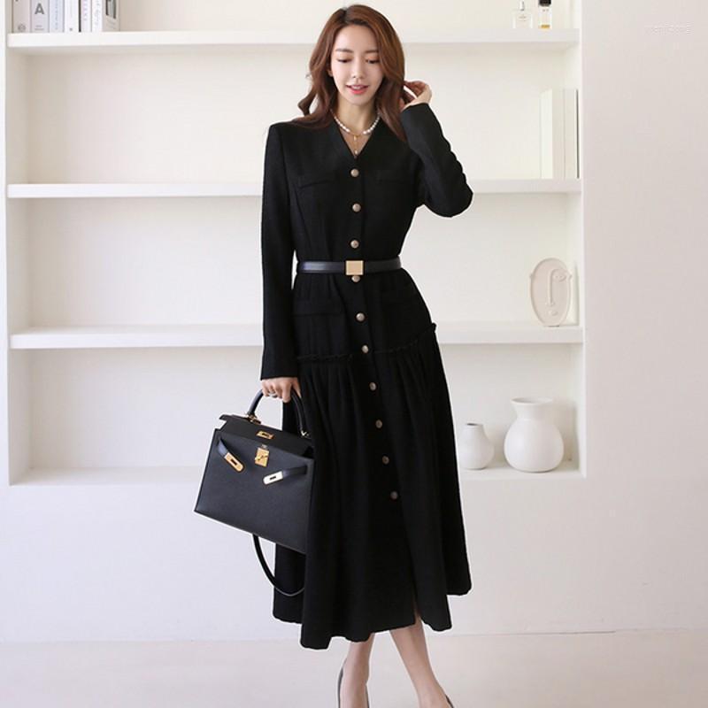 Women' Trench Coats 2022 Autumn Winter Korean Version Of The V-neck Long Sleeve Single-breasted Stitching Windbreaker Jacket Coat, As picture
Women' Trench Coats 2022 Autumn Winter Korean Version Of The V-neck Long Sleeve Single-breasted Stitching Windbreaker Jacket Coat, As picture