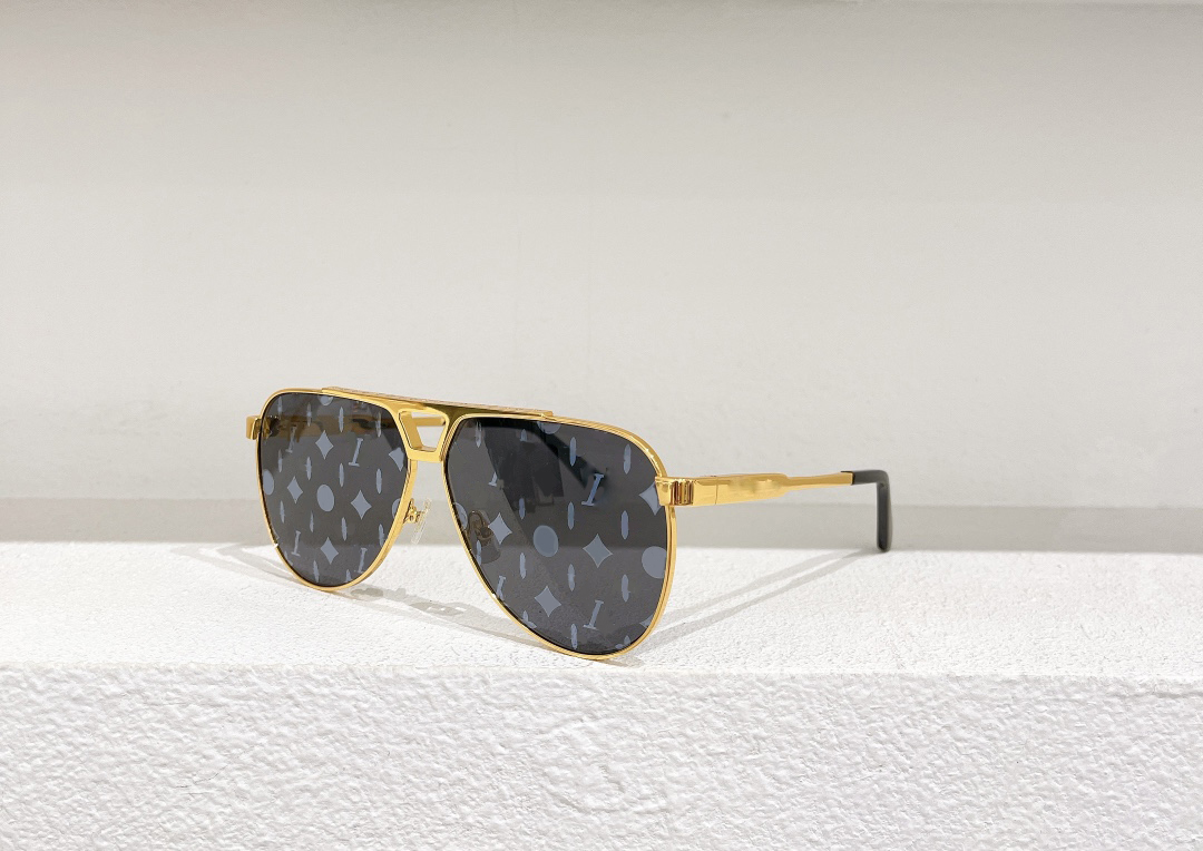 luxury designer sunglasses for men and women mens sunglasses for woman cool style hot fashion classic pilot frame eyewear man glasses come with original case
luxury designer sunglasses for men and women mens sunglasses for woman cool style hot fashion classic pilot frame eyewear man glasses come with original case