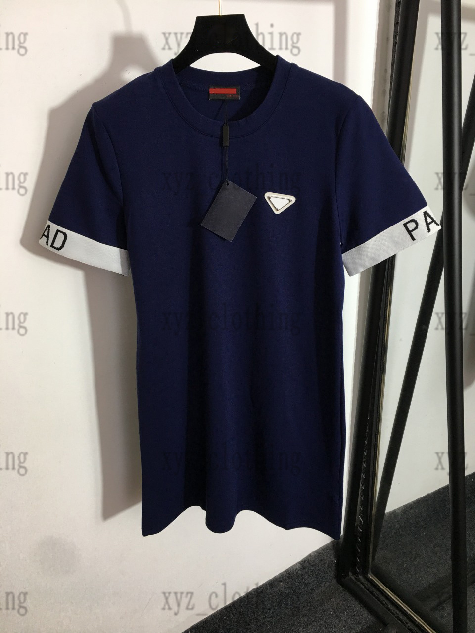 navy color high-end womens cotton dresses 2022 summer sports t-shirts dress pra logo designer skirts Webbing Panel Short Sleeve Straight brand T Skirt Dress, Green
navy color high-end womens cotton dresses 2022 summer sports t-shirts dress pra logo designer skirts Webbing Panel Short Sleeve Straight brand T Skirt Dress, Green