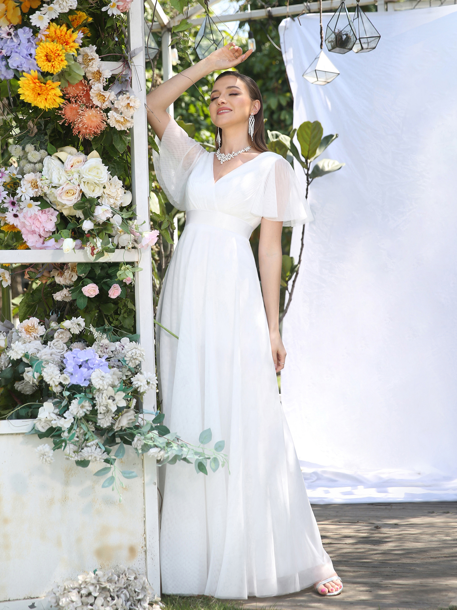 Beige V Neck Tulle A Line Beach Summer Wedding Dresses Women Elegant Flare Short Sleeves Ribbon Belt Ruched Floor Length Bridal Gowns Vestido Largo Cp