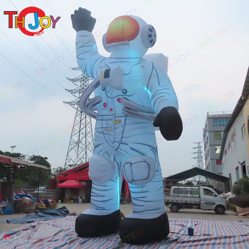 6m 20ft tall outdoor games LED lighting giant inflatable astronaut balloon