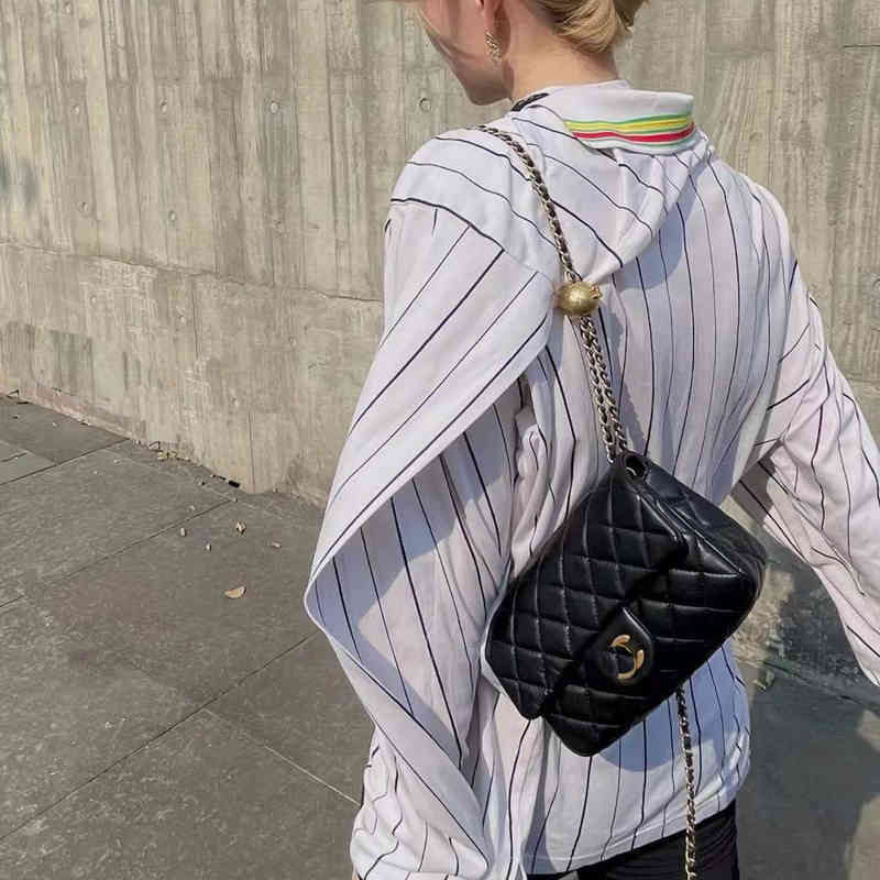Designer Channel Bag Handbag Man Woman Sheepskin Small Ball Chain Female Luxurious Fashion New Lingge Golden Bead Square Shoulder Messenger Tote Bag, Black
Designer Channel Bag Handbag Man Woman Sheepskin Small Ball Chain Female Luxurious Fashion New Lingge Golden Bead Square Shoulder Messenger Tote Bag, Black