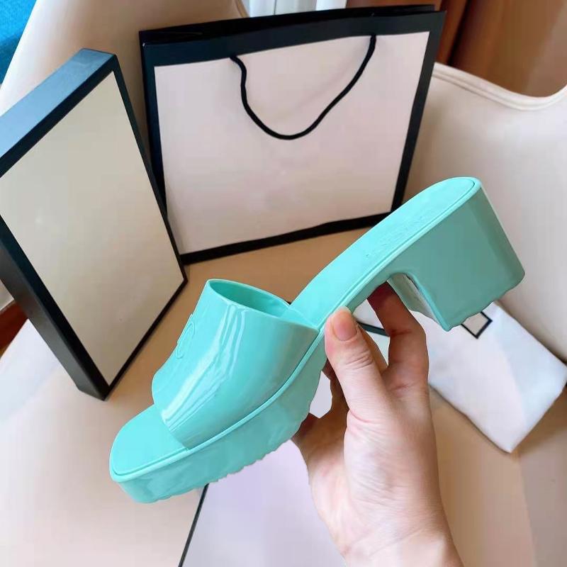 2022 luxury Sandals Designer woman slipper Top quality summer fashion jelly slide high heel slippers Brand Casual shoes Womens Leather Alphabet outdoor beach shoe, Color 1
2022 luxury Sandals Designer woman slipper Top quality summer fashion jelly slide high heel slippers Brand Casual shoes Womens Leather Alphabet outdoor beach shoe, Color 1
