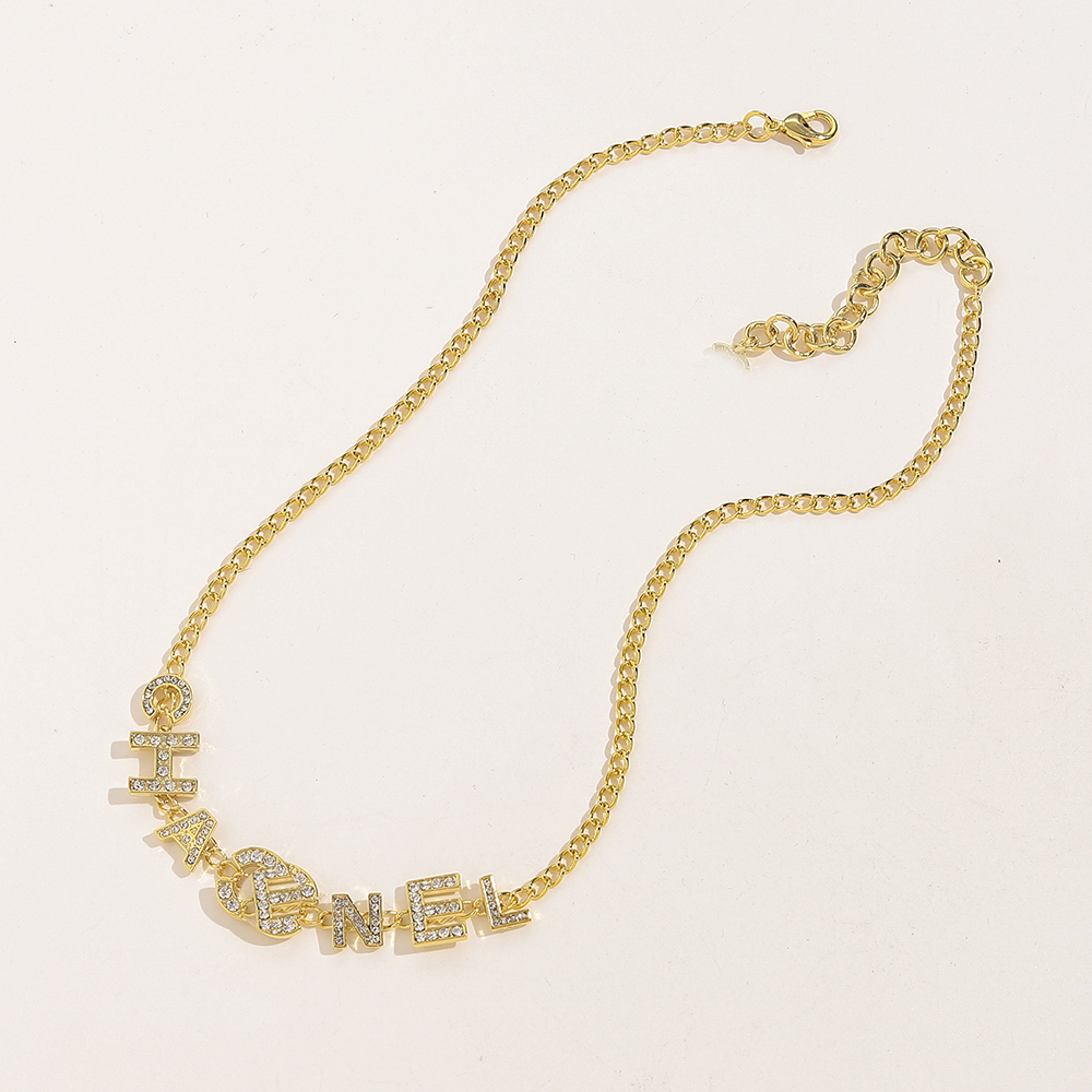 22ss 20style 18K Gold Plated Titanium Stainless Steel Pendant Necklace Brand Designer Letters Crystal Rhinestone Necklace Fashion Jewelry
22ss 20style 18K Gold Plated Titanium Stainless Steel Pendant Necklace Brand Designer Letters Crystal Rhinestone Necklace Fashion Jewelry
