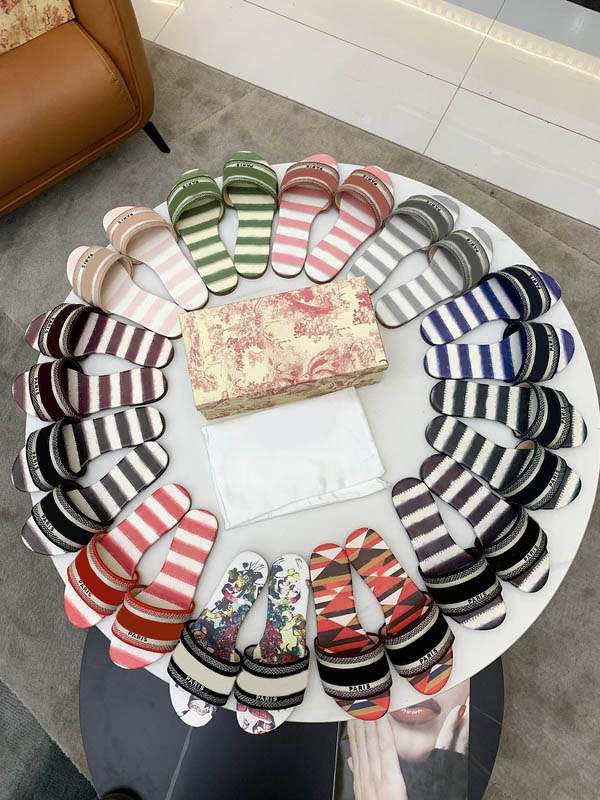 Designer Women Dways Slippers Slide Sandals Black Embroidered Cotton indoor sandal Summer Top indoor Luxury Fashion Ladies Beach Flat Flip Flops, #3
Designer Women Dways Slippers Slide Sandals Black Embroidered Cotton indoor sandal Summer Top indoor Luxury Fashion Ladies Beach Flat Flip Flops, #3