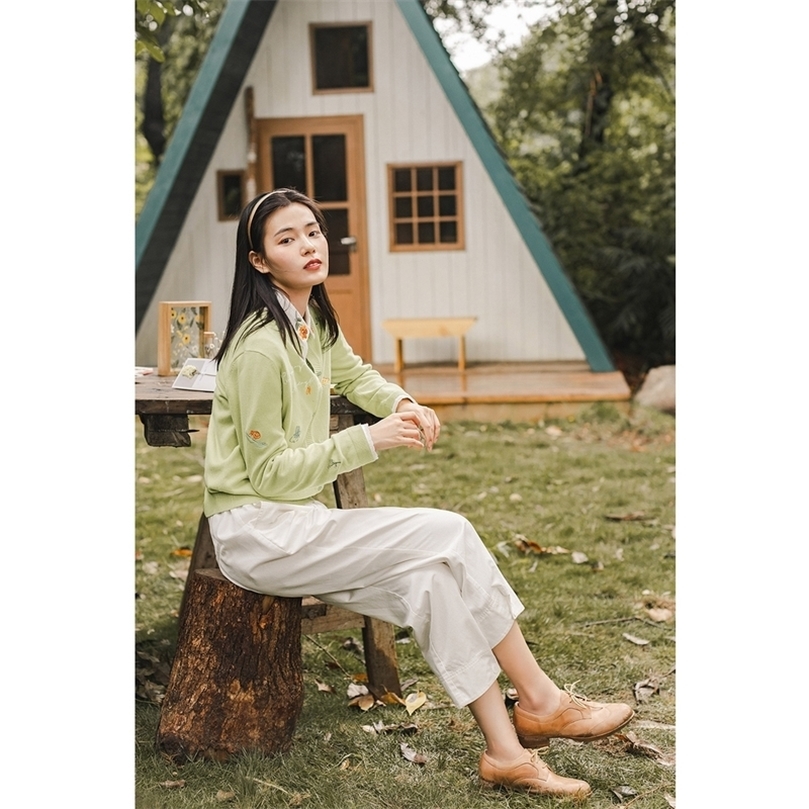 INMAN Autumn Japanese Causal Embroidery Women Outerwear Cute Sweater Female Ladies Girl Top Cardigan Button Knitwear 201203, Light green
INMAN Autumn Japanese Causal Embroidery Women Outerwear Cute Sweater Female Ladies Girl Top Cardigan Button Knitwear 201203, Light green