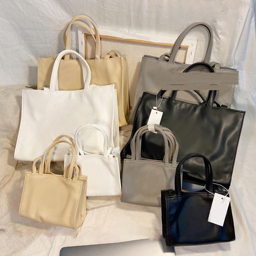 High Quality 3 Size Designer Luxury Bags Women Fashion Leather Women Handbags Cross body Totes Handbag Crossbody Shoulder Phone telfars Vintage Satchels Tote Bag, Actual pictures contact me
High Quality 3 Size Designer Luxury Bags Women Fashion Leather Women Handbags Cross body Totes Handbag Crossbody Shoulder Phone telfars Vintage Satchels Tote Bag, Actual pictures contact me