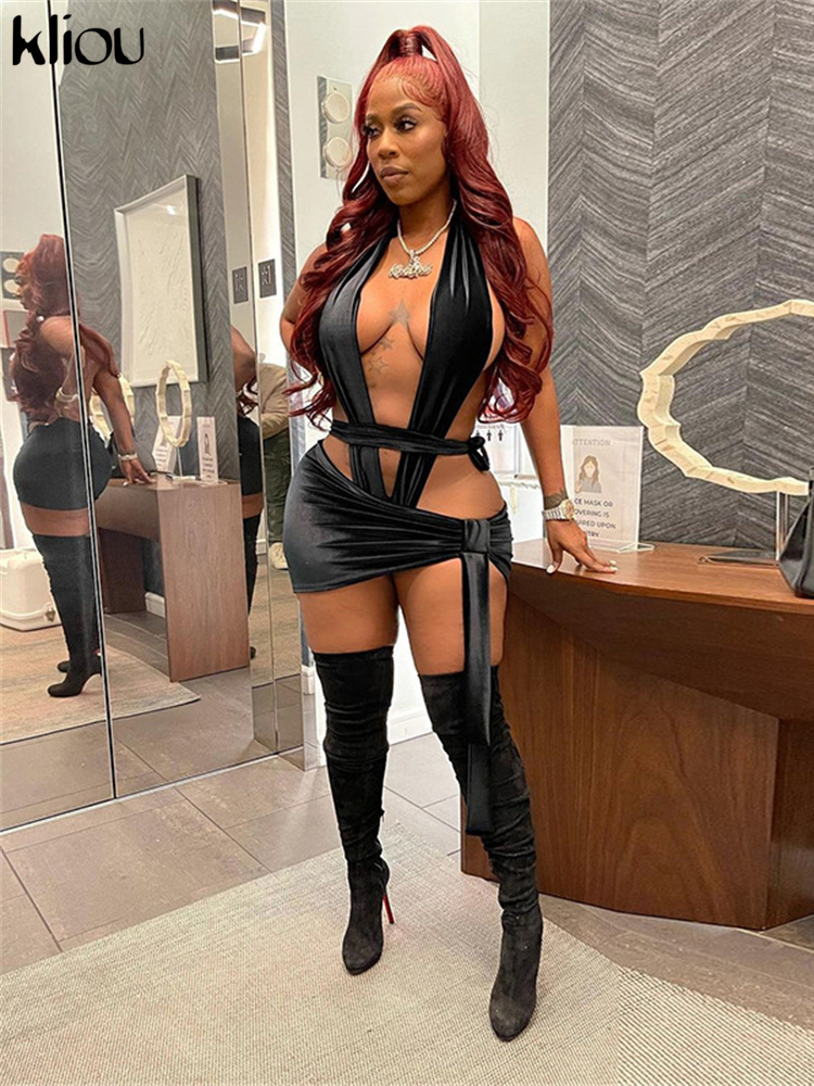 Kliou Sexy Cleavage Two Piece Set Women Halter Sleeveless Bodysuit+Short Dress Simple Suit Solid Pleated Streetwear Female 220509