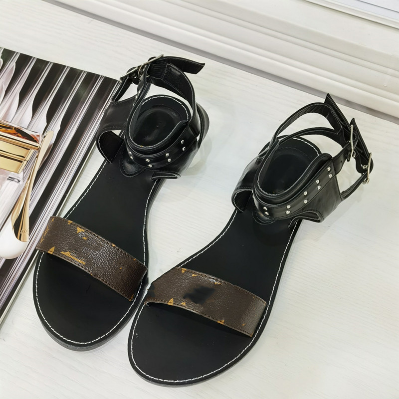2022 Women Latest Designer Sandals brown flower PU leather womens Sandal luxury Fashion ankle high Slides boots classic ladies Slippers vintage Beach Loafers, Do not choose;other color;contact me
2022 Women Latest Designer Sandals brown flower PU leather womens Sandal luxury Fashion ankle high Slides boots classic ladies Slippers vintage Beach Loafers, Do not choose;other color;contact me