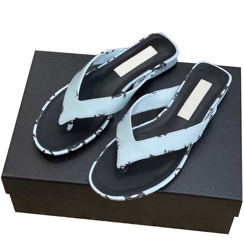 Blue Printed Woman Genuine Leather Slippers Sheepskin Designer Flip Flops Heels Luxury Slides Women Retro Mules Fashion Sandals Ladies Loafers Beach Shoes Black, Box
Blue Printed Woman Genuine Leather Slippers Sheepskin Designer Flip Flops Heels Luxury Slides Women Retro Mules Fashion Sandals Ladies Loafers Beach Shoes Black, Box