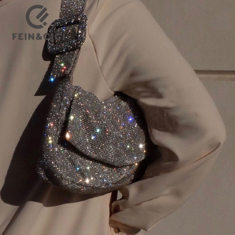 Women's Designer Rhinestones Crystal Mesh Armpit Bag evening Purse Soft Belt Handle Clutch Bag Party Prom Wedding shoulder bag 220507, Silver
Women's Designer Rhinestones Crystal Mesh Armpit Bag evening Purse Soft Belt Handle Clutch Bag Party Prom Wedding shoulder bag 220507, Silver