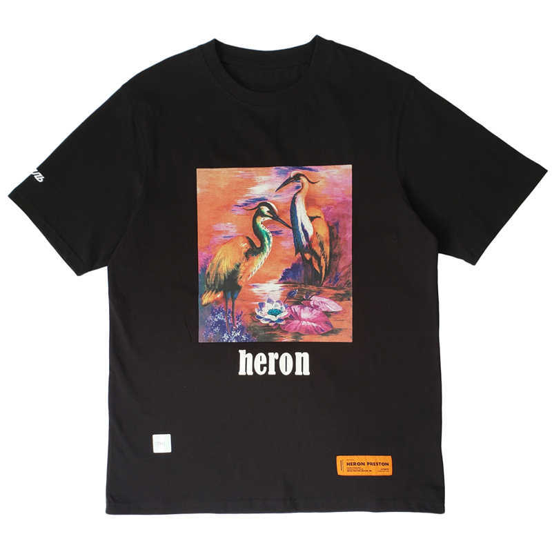 21ss B. N independent HP red crane oil painting short sleeve ins cosy loose Unisex Heron T-shirt, White
21ss B. N independent HP red crane oil painting short sleeve ins cosy loose Unisex Heron T-shirt, White