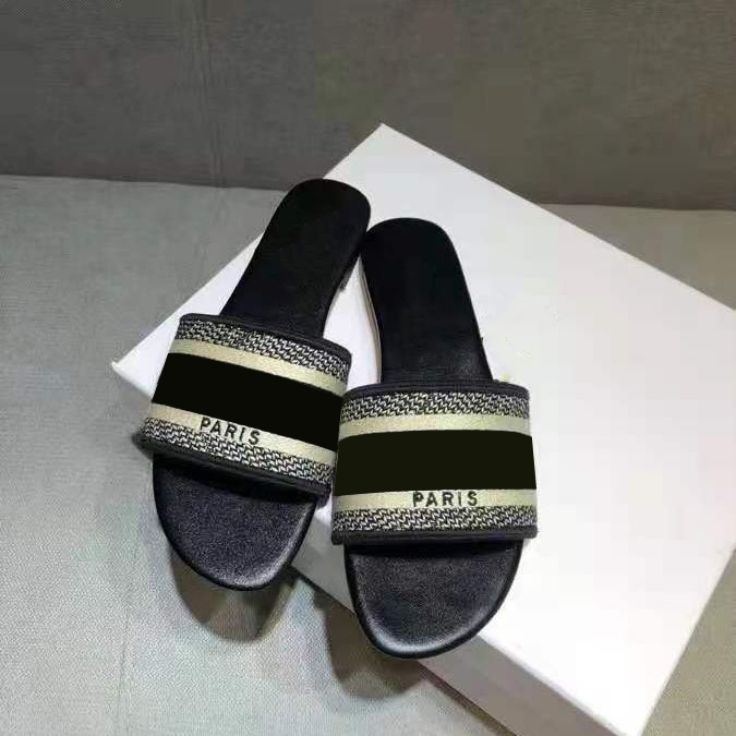 Franch Luxurys Fashion Women Slipper shoes Amaranth Embroidered Girls Cotton Beach Sandals Summer womens Embroidery Sandal flip flops flat Slippers Shoe, 02
Franch Luxurys Fashion Women Slipper shoes Amaranth Embroidered Girls Cotton Beach Sandals Summer womens Embroidery Sandal flip flops flat Slippers Shoe, 02