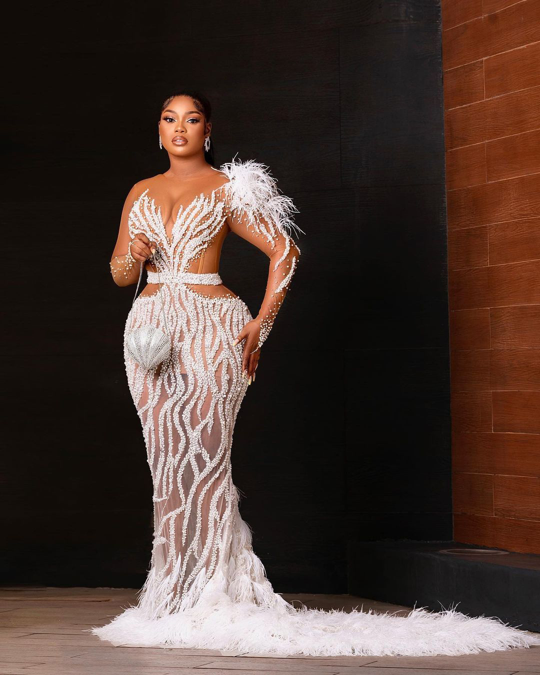 White Mermaid Evening Dresses Glitter Lace Sequins Appliques Feather Floor Length Long Sleeves Sexy V Neck Strapless Custom Made Robe Plus Size Party 