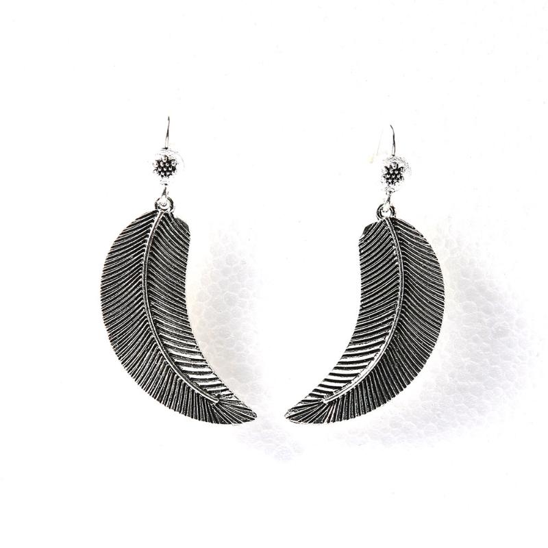 Dangle & Chandelier Boho Black Feather Animal Drop Earrings Vintage Tassels Geometric Lines Earring For Women Party Birthday Ear Jewelry Gif
Dangle & Chandelier Boho Black Feather Animal Drop Earrings Vintage Tassels Geometric Lines Earring For Women Party Birthday Ear Jewelry Gif