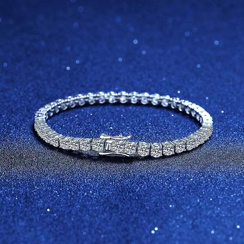Charm Bracelets Trendy 925 Sterling Silver 4mm Moissanite Tennis Chain Bracelet For Women Men Certificated Bangle Pass Diamond TestCharm Cha
Charm Bracelets Trendy 925 Sterling Silver 4mm Moissanite Tennis Chain Bracelet For Women Men Certificated Bangle Pass Diamond TestCharm Cha