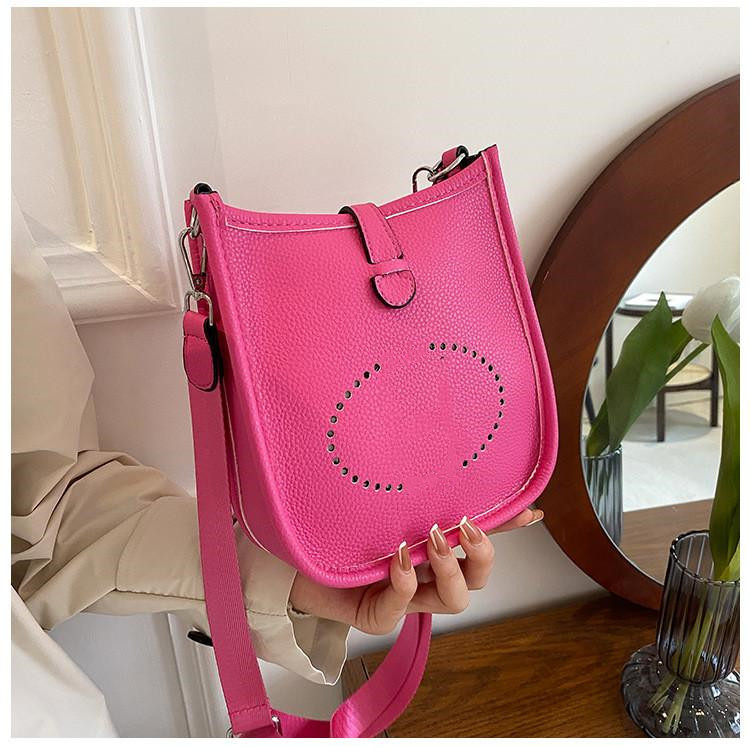 Designer Luxury Handbags with Adjustable Straps Shoulder Bag Evelyne Chocolat Taurillon Clemence Square Tote Bags Fashion Crossbody Out Storage Handbag, White
Designer Luxury Handbags with Adjustable Straps Shoulder Bag Evelyne Chocolat Taurillon Clemence Square Tote Bags Fashion Crossbody Out Storage Handbag, White