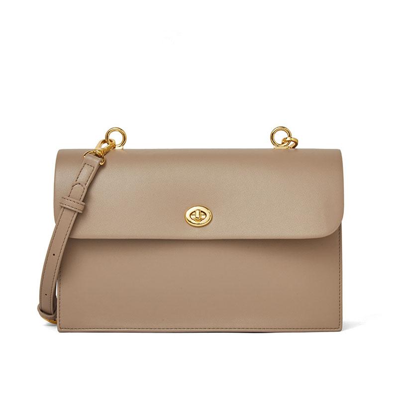 Evening Bags Real Cowhide Handbags, High-Quality Texture, High-end Niche Spring Messenger Small Square Bag 2022 All-match Shoulder, Black
Evening Bags Real Cowhide Handbags, High-Quality Texture, High-end Niche Spring Messenger Small Square Bag 2022 All-match Shoulder, Black
