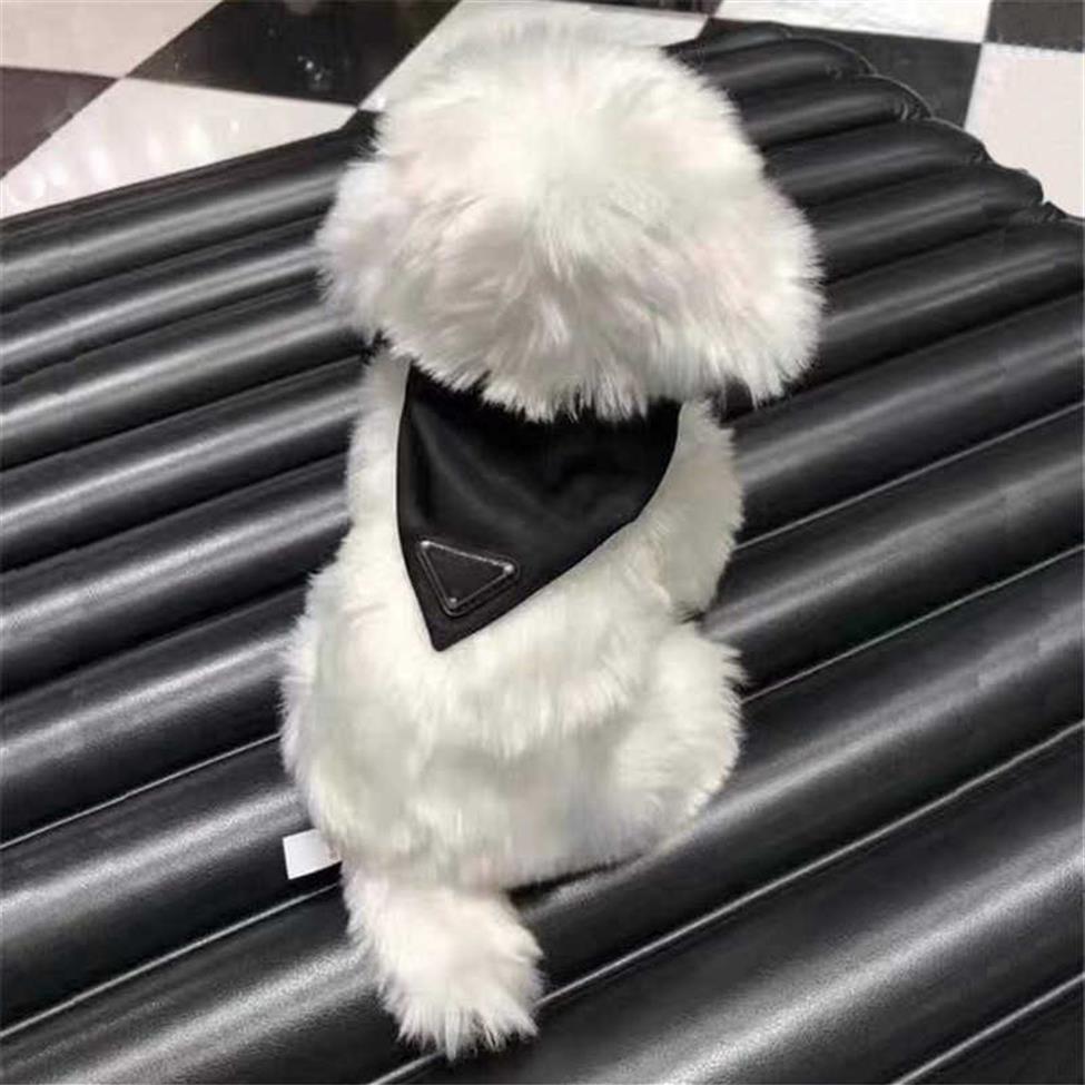 Apparel Casual Dog Solid Color Letter Pattern Bib Designer Triangle Card Scarf Personality Silk Dogs Decoration2650, As pic
Apparel Casual Dog Solid Color Letter Pattern Bib Designer Triangle Card Scarf Personality Silk Dogs Decoration2650, As pic