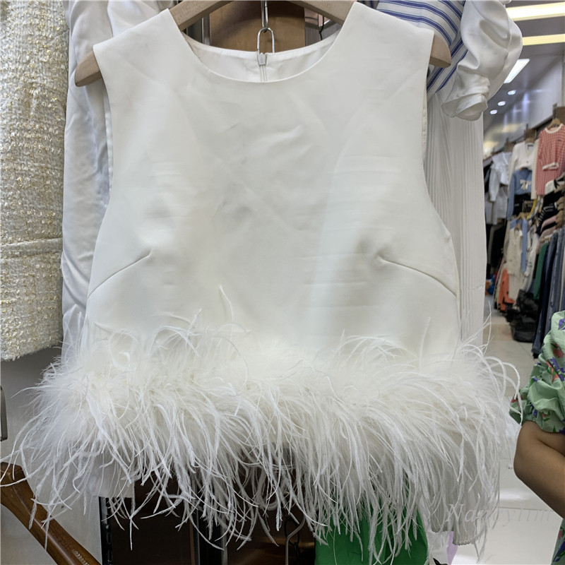 Temperament Feather Stitching Sleeveless Camisole Tank Women Autumn and Winter Sexy Crop Top Slim Fit White Black 220325