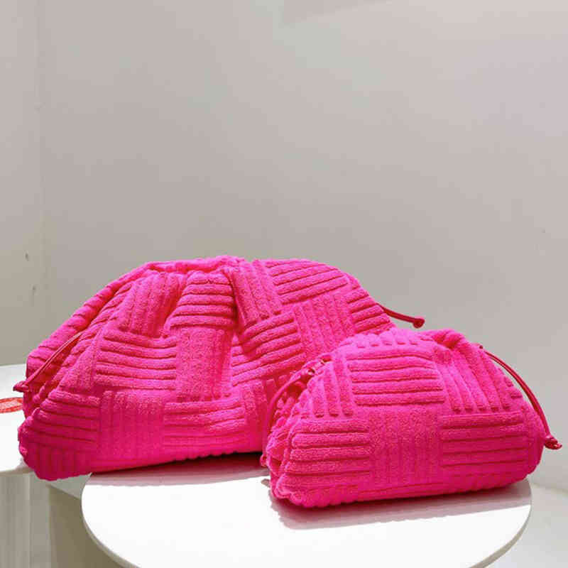 Fashion Towel Pouch Women Handbags Designer Big Cloud Bags for Shoulder Luxury Pleated Dumpling Crossbody Clutch 220617, Black
Fashion Towel Pouch Women Handbags Designer Big Cloud Bags for Shoulder Luxury Pleated Dumpling Crossbody Clutch 220617, Black