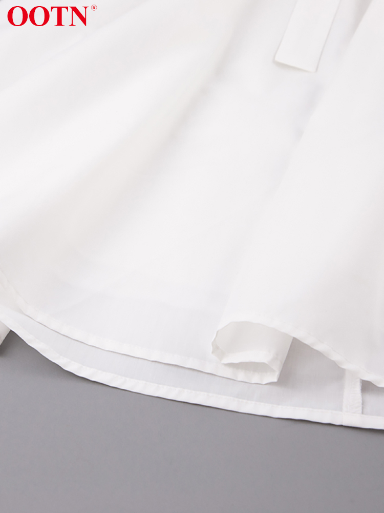 OOTN Sexy Cotton Hollow Out White Dresses Summer Elegant Bow Puff Sleeve Mini Dress Deep V-Neck Pleated Women Dress Casual 220511