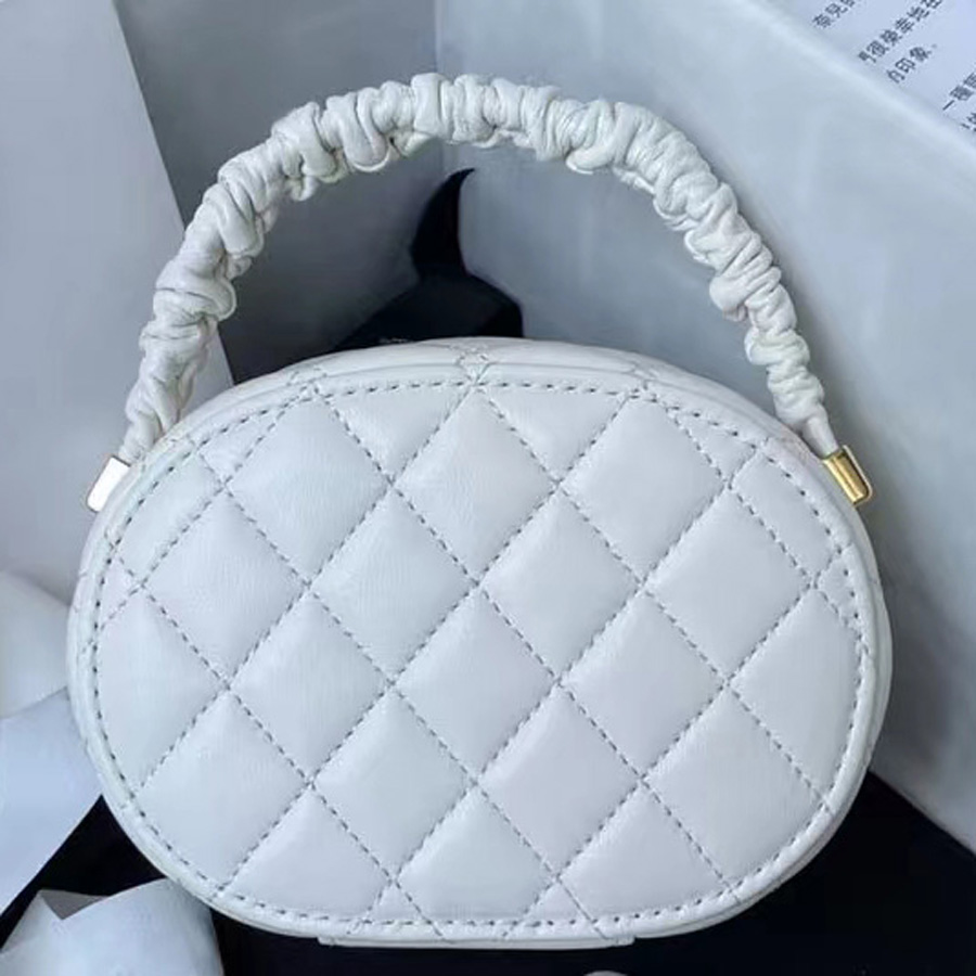 C Gold-ball Bags fashion New Bags Chain leather Shoulder Crossbody Bag Classic Soft And Comfortable Purse lady Luxury Designer Circular-bags 001