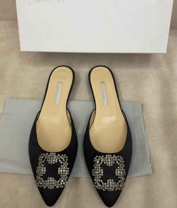 Fashion Summer Womens pumps Sandal Crystal-Embellished buckle stain Pump shoes spool hangisimu satin Mules high Heels sandals women's Luxury Dress, 18
Fashion Summer Womens pumps Sandal Crystal-Embellished buckle stain Pump shoes spool hangisimu satin Mules high Heels sandals women's Luxury Dress, 18