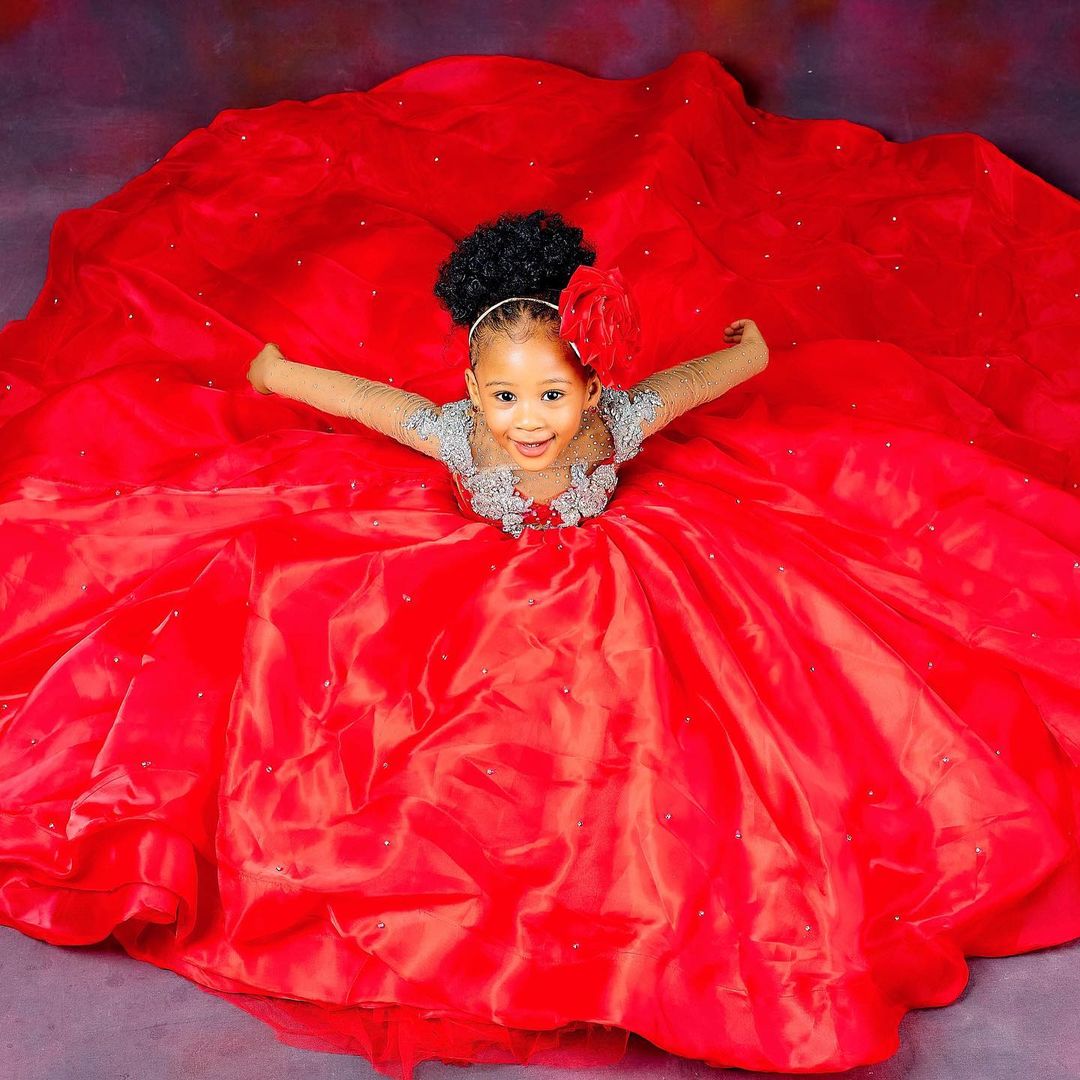 Luxurious Red Crystals Flower Girl Dresses Sheer Neck Ball Gown Little Girl Wedding Dress Communion Pageant Gowns ZJ555