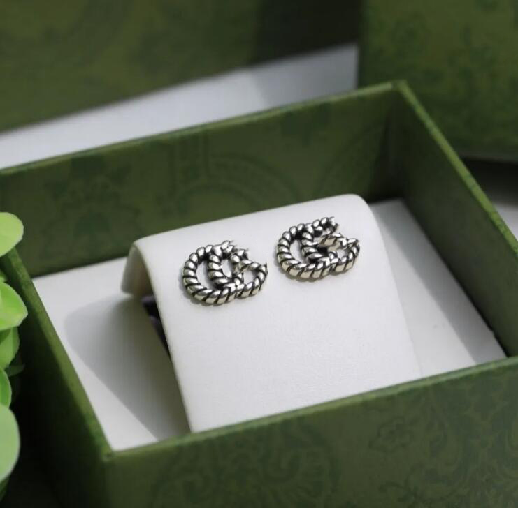 Stud Charm Gujia earrings high quality luxury jewelry designer original packagingcci Letter G Italian Classic vintage earrings with silver needles 
Stud Charm Gujia earrings high quality luxury jewelry designer original packagingcci Letter G Italian Classic vintage earrings with silver needles