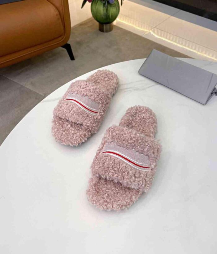 Women Slippers Paseo Comfort Flat Mules wool shoes flats luxury Designer Fashion Sheepskin fluff Sandals size 35-41, Chocolate
Women Slippers Paseo Comfort Flat Mules wool shoes flats luxury Designer Fashion Sheepskin fluff Sandals size 35-41, Chocolate