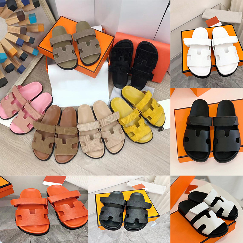 Designer Sandals Chypre Slippers Lady Leather Sandals Classic Velcro Slides Men Women Flip Flops Summer Beach Flat Sandal With Box
Designer Sandals Chypre Slippers Lady Leather Sandals Classic Velcro Slides Men Women Flip Flops Summer Beach Flat Sandal With Box
