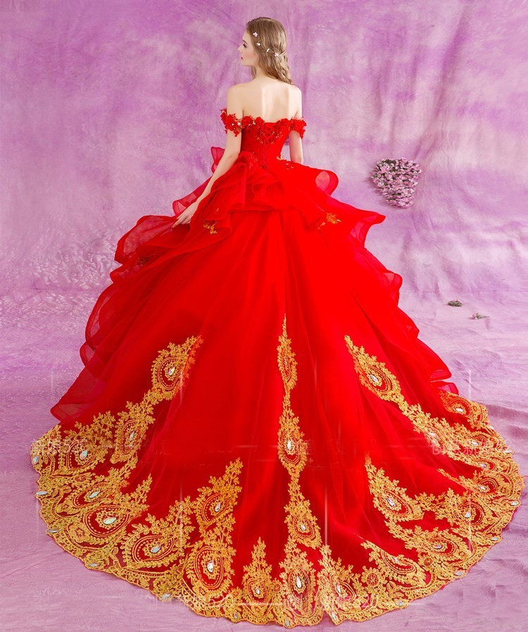 Gothic Red Ball Gown Princess Wedding Dresses with Gold Lace Appliques Crystals Beaded Floral Bridal Gowns Off The Shoulder Vintage vestidos de casame