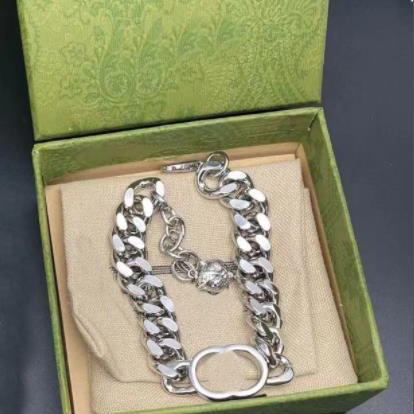 2022 Designer Unisex Bracelet Men Women Stainless Steel Jewelry High Quality Hip-hop Bracelets 925 Silver Chain Gold Love Bracelet 22042806R
2022 Designer Unisex Bracelet Men Women Stainless Steel Jewelry High Quality Hip-hop Bracelets 925 Silver Chain Gold Love Bracelet 22042806R