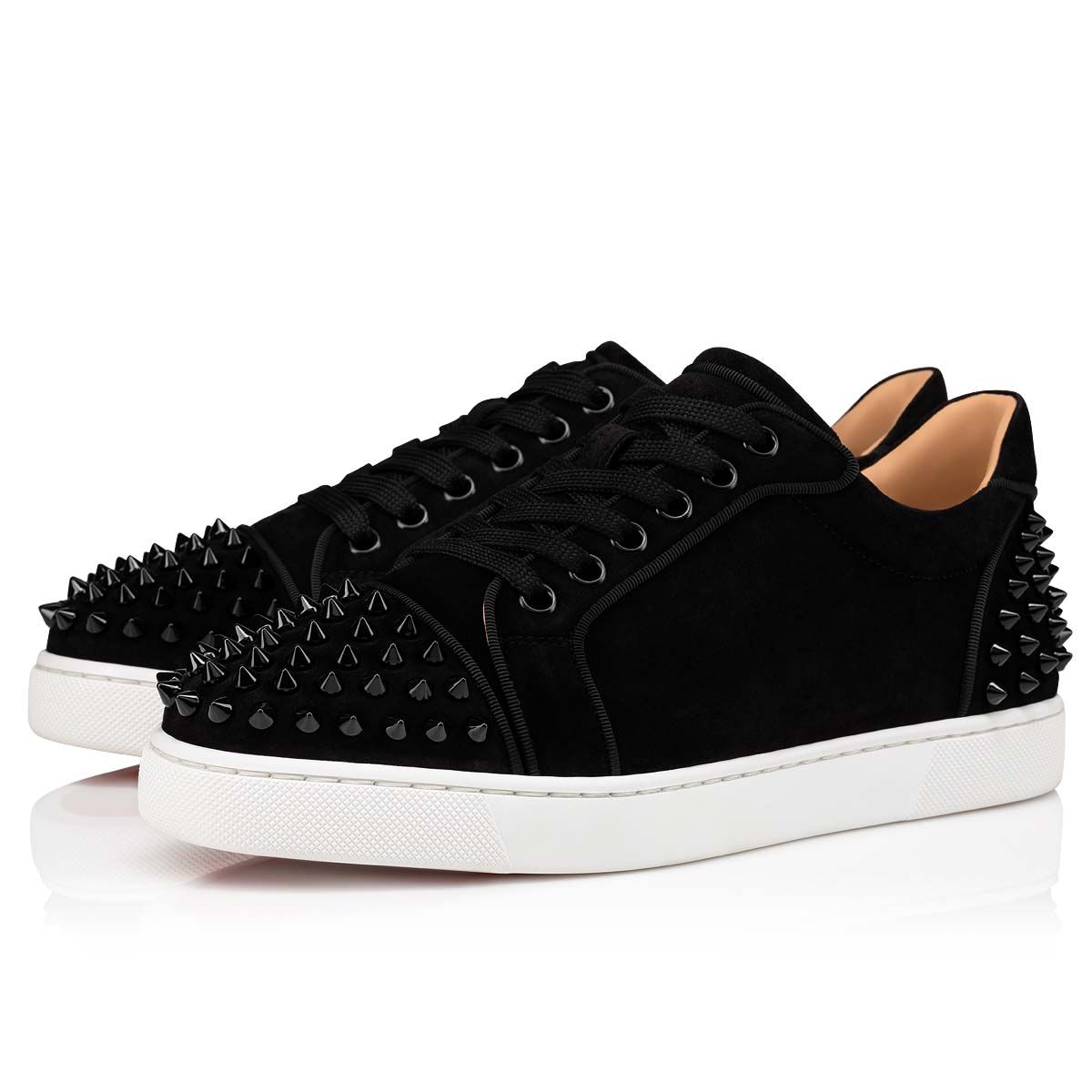 Spiked sneaker luxury design men casual shoes Vieira 2 red bottoms sneakers junior spiked for mens low top outdoor sports trainers flats with box
Spiked sneaker luxury design men casual shoes Vieira 2 red bottoms sneakers junior spiked for mens low top outdoor sports trainers flats with box