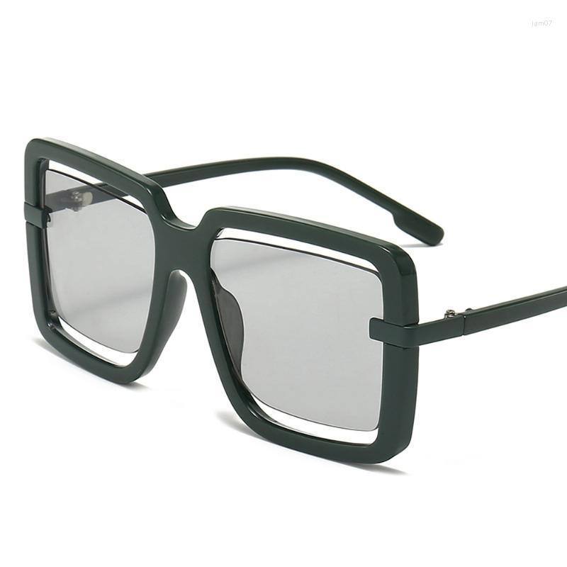 Sunglasses Hollow Out Sexy Unique For Women One Piece Oversized Eyewear Vintage Luxury Classic Colorful Leopard ShadesSunglasses
Sunglasses Hollow Out Sexy Unique For Women One Piece Oversized Eyewear Vintage Luxury Classic Colorful Leopard ShadesSunglasses