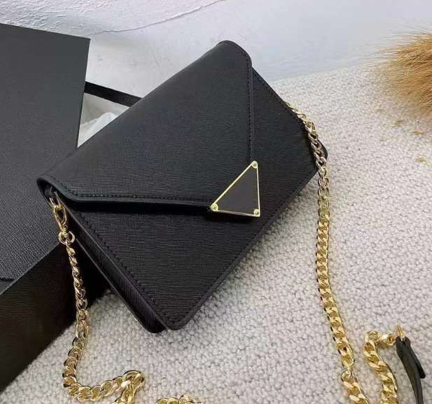 Fashion Designer Triangle Mark Build Crossbody Square Bag Small Square Bag Women's Korean Style Chain Phone Bag, As pic
Fashion Designer Triangle Mark Build Crossbody Square Bag Small Square Bag Women's Korean Style Chain Phone Bag, As pic