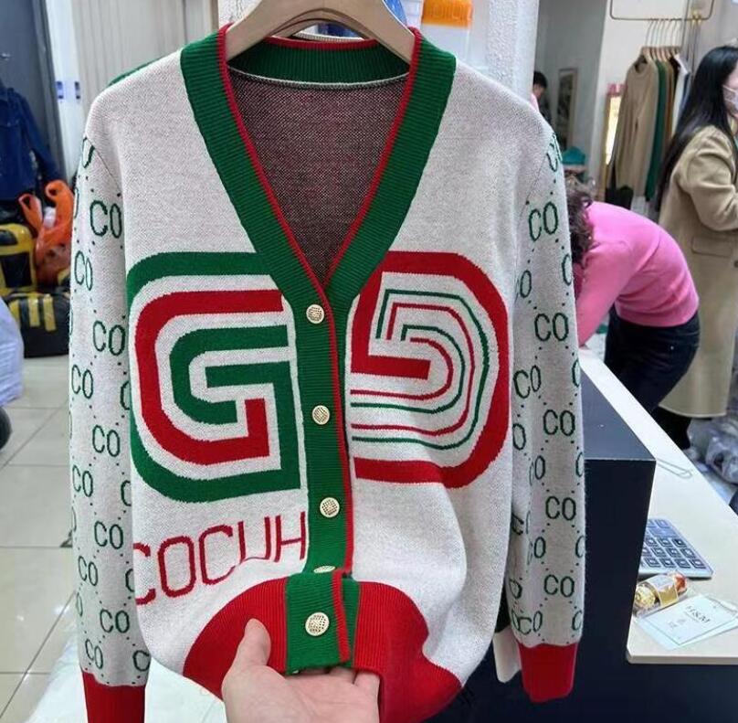 2022GG women sweater Designer Fashion V-neck long-sleeved cotton knit sweaters loose casual jacket, 08
2022GG women sweater Designer Fashion V-neck long-sleeved cotton knit sweaters loose casual jacket, 08